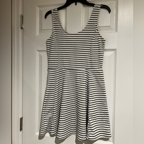 Divided by H&M Black White Striped Fit and Flare Dress Size 12 - Picture 2 of 6